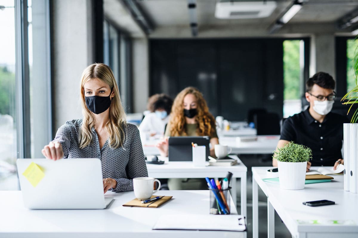 Les assureurs renforcent leur engagement en faveur de l’emploi des jeunes