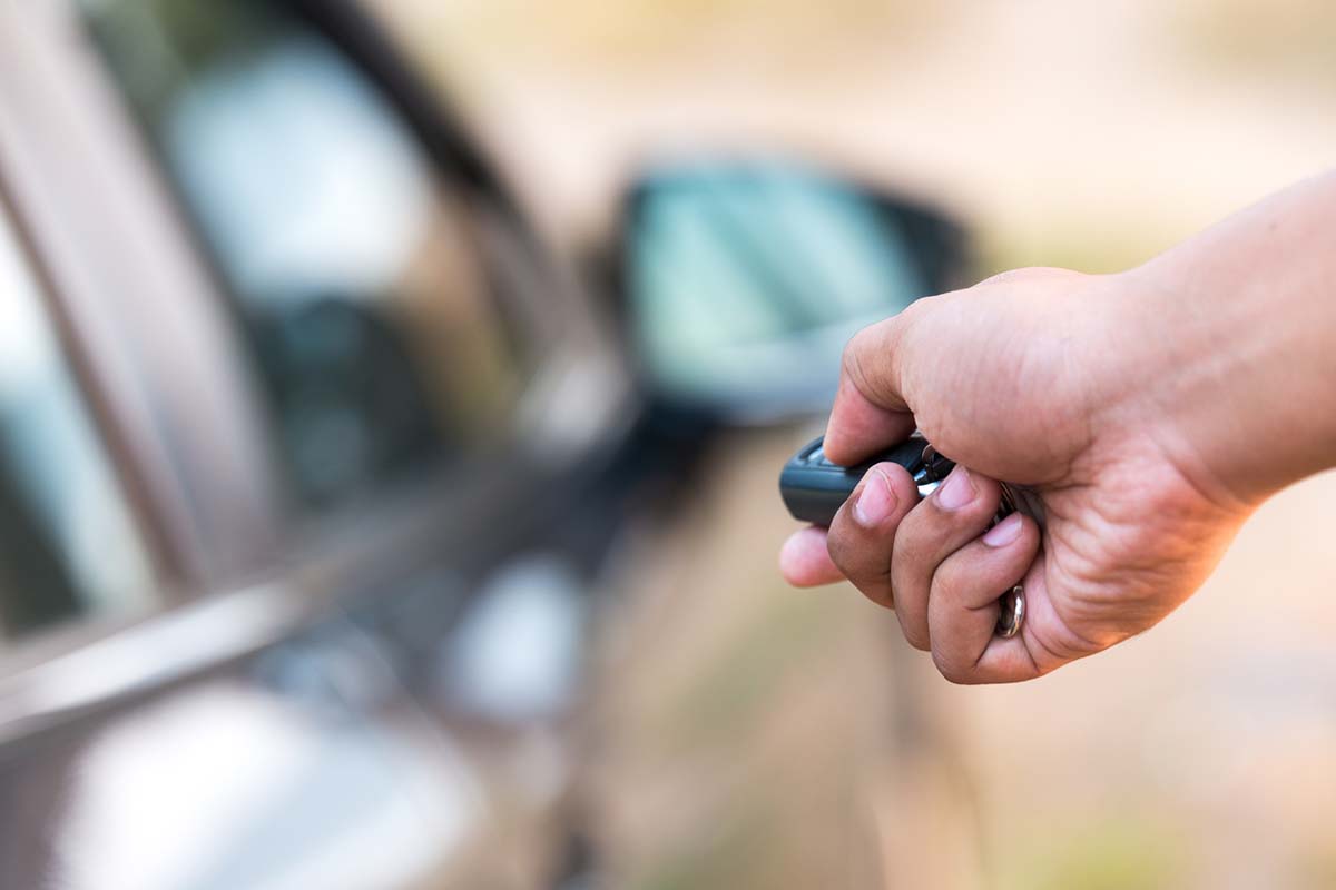 Le vol de voiture : prévention et assurance