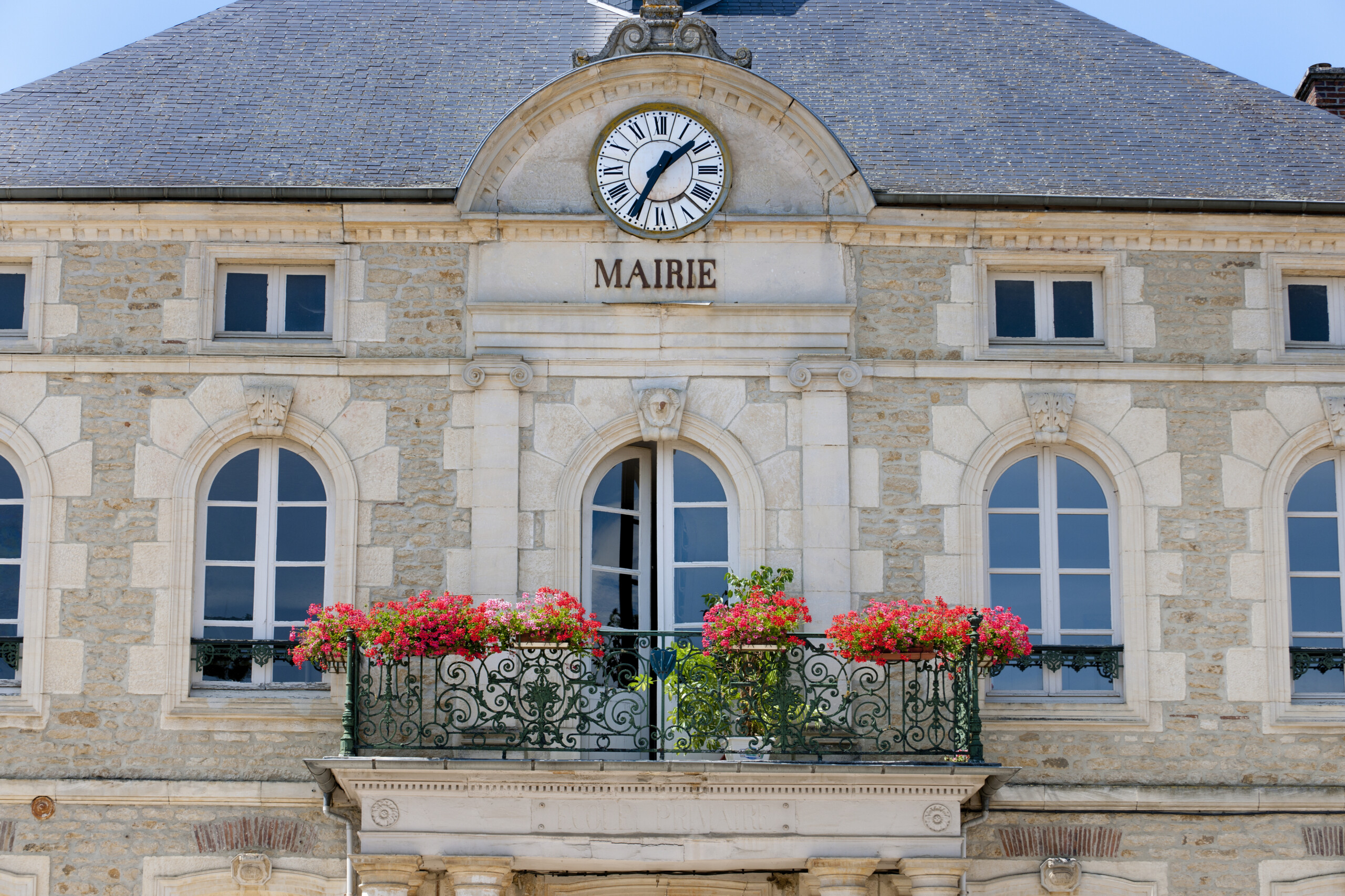 France Assureurs au Congrès des Maires : accompagner les élus face aux enjeux d’assurabilité des collectivités